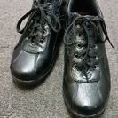歩きやすい　靴　23.5　黒