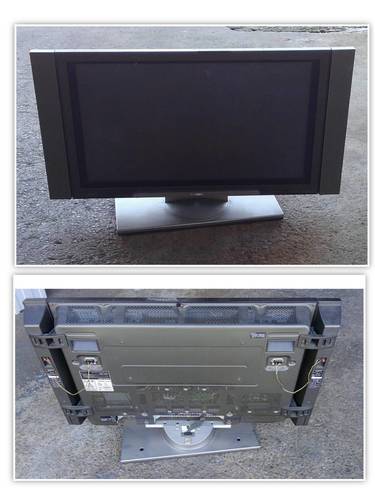 日立プラズマテレビモニター w32-p5000