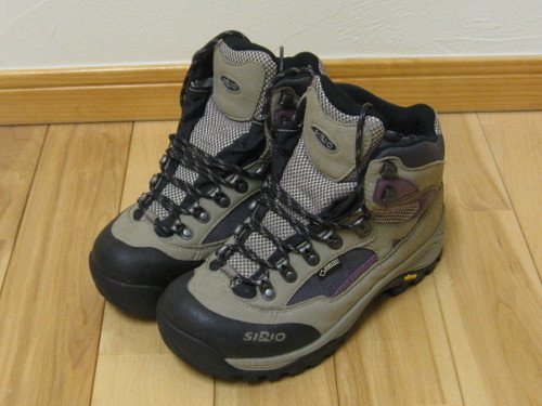 登山靴　シリオ　PF３０２