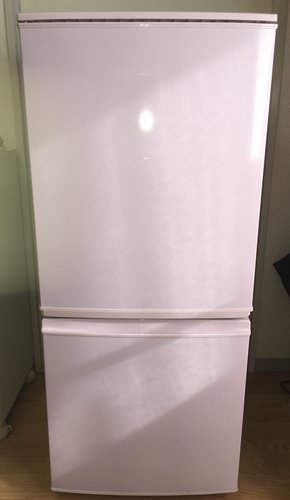 冷凍冷蔵庫 (2ドア/つけかえどっちもドア 137リットル)