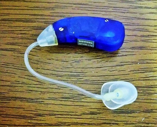SIEMENS デジタル補聴器　Intuis Life