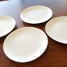 白い皿　4枚