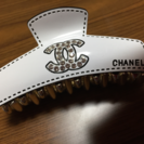 CHANEL ぱっちん