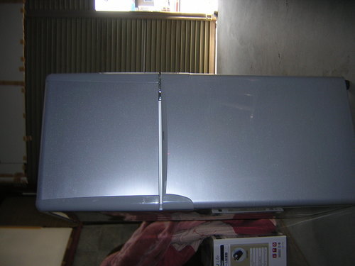 東芝　２００７製　冷蔵庫売ります