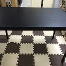 IKEA 黒いテーブル 