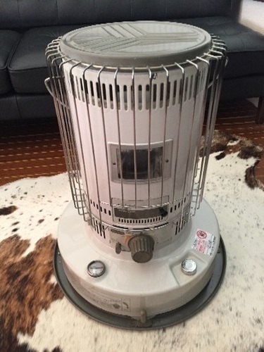 商談中 トヨトミ 石油ストーブ