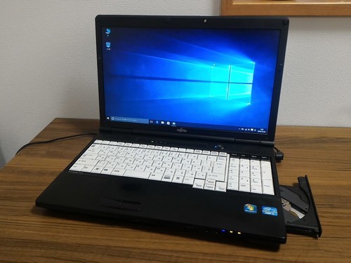 (お取引中)第三世代i5 ﾒﾓﾘ3G Office2013搭載! 高性能Windows10ノートPC Core-i5/ﾒﾓﾘ3GB/250GB/DVD-RW/無線LAN/Microsoft Office2013pro [富士通 Lifebook A572/E]