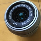 オリンパス　E・PL6　コンパクトデジカメ　14-42mmレンズキット