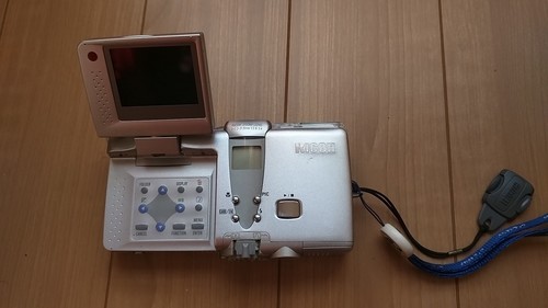 デジカメ　ＲＩＣＯＨ　ＲＤＣ－i５００