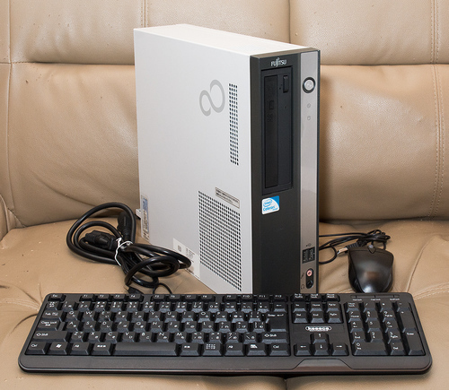 再値下げしました！　Fujitsu　ESPRIMO デスクトップパソコン  Windows10 Pro
