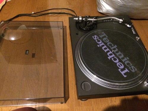 ターンテーブル　technics SL-1200MK5