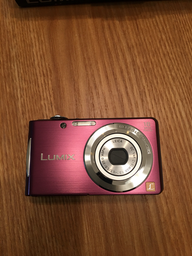 未使用箱入り⭐︎Panasonic LUMIX デジタルカメラ