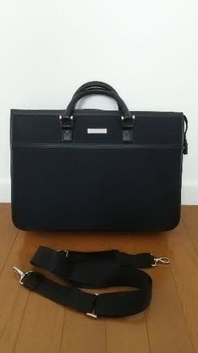 BURBERRYのビジネスバッグ黒