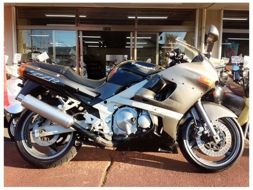 ご成約ありがとうございます。 NO.1242 ZZR400 (ZX400N) 水冷4サイクル4気筒400CC ☆彡