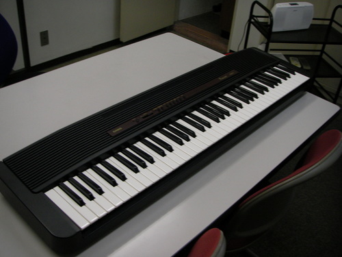 カシオピアノ　CS-40P