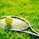 都内や川崎でテニスを楽しむ「弱虫ラケット」です。
