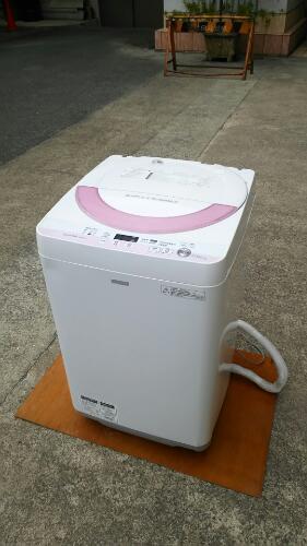お年玉企画します！2014年製ピンクの洗濯機☆