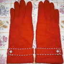 真っ赤な手袋