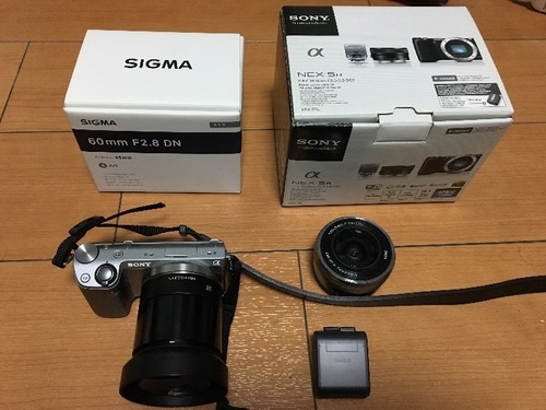 相談中 SONY NEX-5R パワーズームレンズキット Sigma 60mm F2.8 dn