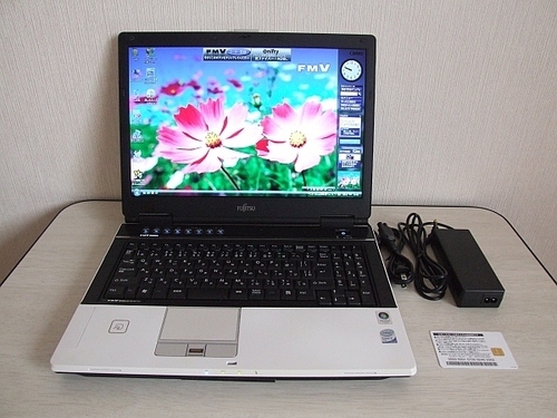Fujitsu FMV-BIBLO NF/B75D 地デジ ノートパソコン 2