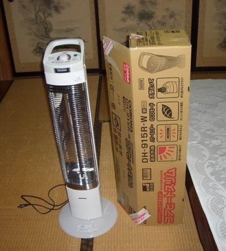 中古美品/コロナ コアヒートスリム 電気ストーブ DH-915R-W　遠赤外線暖房機
