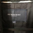 BURBERRYのコートです、日本製、非常の珍しい物です。サイズは42-44です、少し大きめです。