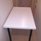 (交渉中) IKEAの白いテーブル