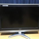 AQUOS　液晶テレビ　３２V（２００９年製）