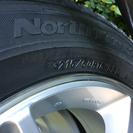 【中古美品】スタッドレスタイヤ215/60R16