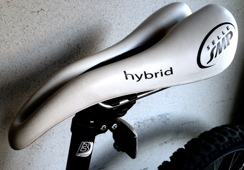 プジョー 2016年モデル。クロスバイク PSシリーズなど３モデル サイクルスポーツのニュース | サイクルスポーツ.jp 値下 スタイリッシュ カスタムパーツ多数 PEUGEOT gosse プジョー 自転車 マウンテン バイク