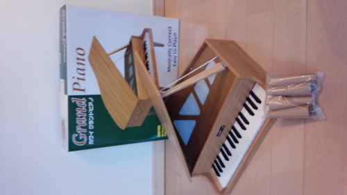 美品　KAWAI　カワイ　木製　ミニ　グランドピアノ　おもちゃ