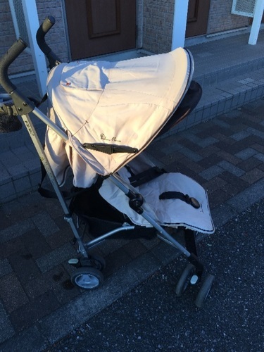 シルバークロス ベビーカー