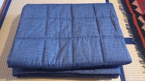 お取引中 無印良品 綿デニムキルティングラグ ネイビーこたつ下敷兼用 ２０５ ２４５ｃｍ こうた 大森台のカーペット マット ラグ の中古あげます 譲ります ジモティーで不用品の処分