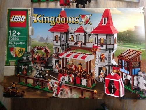 Lego レゴ キングダム 馬上試合大会 Yamao 川崎のおもちゃ ブロック の中古あげます 譲ります ジモティーで不用品の処分