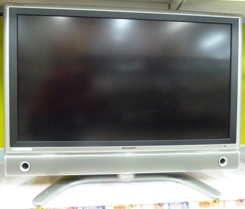 シャープ SHARP 液晶テレビ アクオス LC-37GD7 2005年 37インチ B-CAS リモコン付き 中古