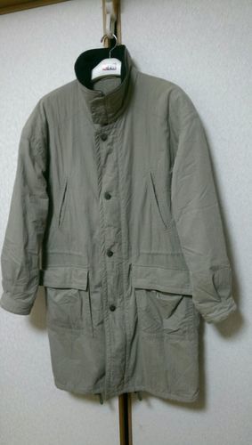 メンズコートドイツ製カーキ Haru 保土ケ谷の服 ファッションの中古