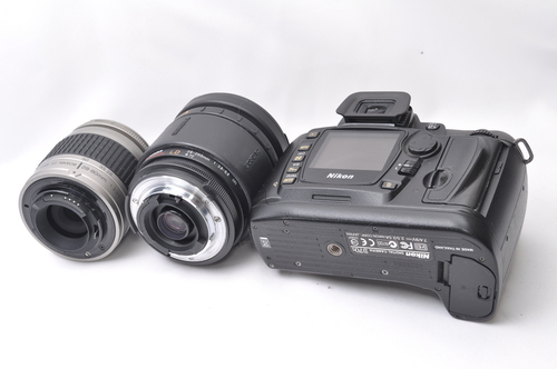 箱付き Nikon D70s タムロン28-200mmレンズ付 一眼レフカメラ