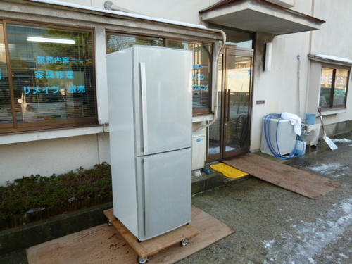 三菱 ノンフロン冷凍冷蔵庫 256Ｌクールシルバー 三菱 ノンフロン冷凍冷蔵庫 256Lクールシルバー 楽天市場】冷蔵庫