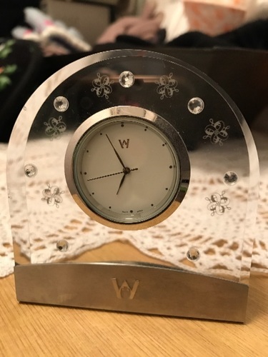 ほぼ新品】ウエッジウッド クリスタルスワロフスキー置き時計