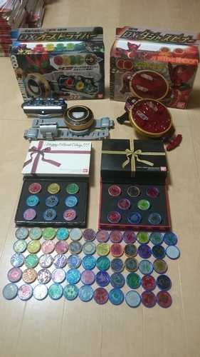 仮面ライダーオーズ　変身ベルト＋タジャスピナー＋メダル（メガ盛り）　※商談中