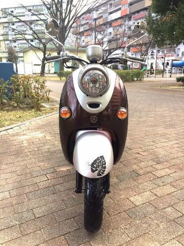 非常に良いエンジン。ヤマハ、Vino水冷バイク。