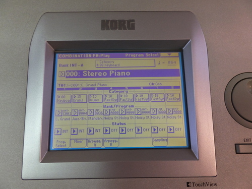 シンセサイザー KORG TRITON STUDIO 61鍵（コルグ トライトン）