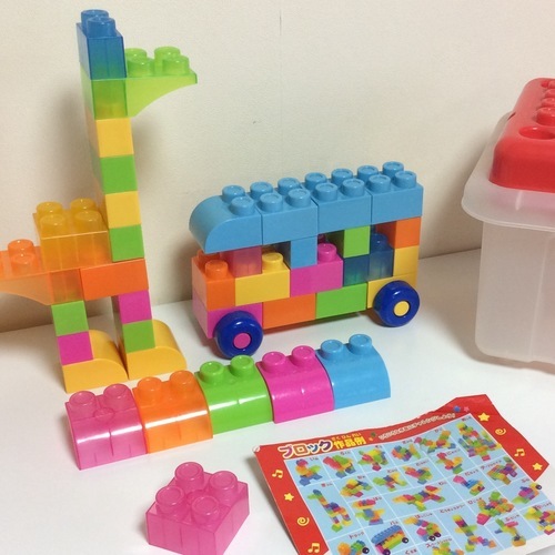 ブロック プラスチック製 ケース 作り方説明書付き ひよこ 幕張本郷のおもちゃ ブロック の中古あげます 譲ります ジモティーで不用品の処分