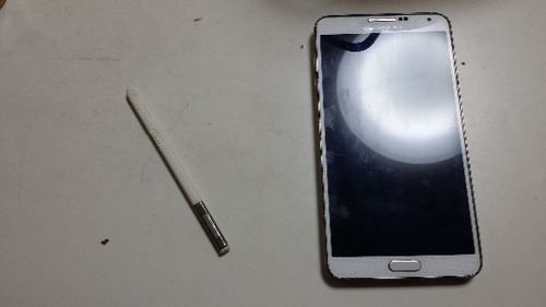 SC-01F galaxy note3 ホワイト 格安でお譲りいたします(^^ゞ SC-01F galaxy note3 ホワイト 格安でお譲りいたします(^^ゞ