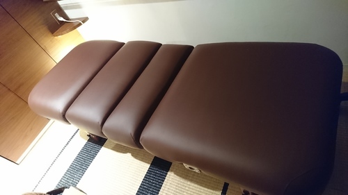 《お引き取り限定》マッサージ用ベッド！！