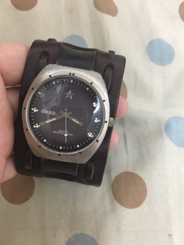 韓国国家情報院NISの腕時計でして非売品でございます(＾◇ 