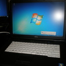 ノートパソコン FUJITSU FMV-A8270 Windows7 