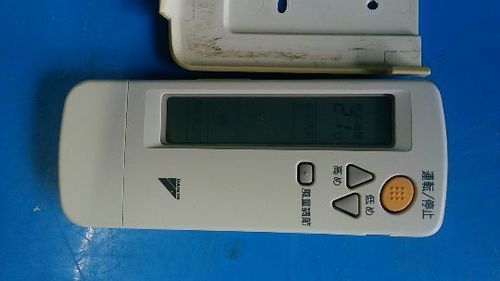 ダイキンパッケージエアコン　リモコン　中古　BRC4C105