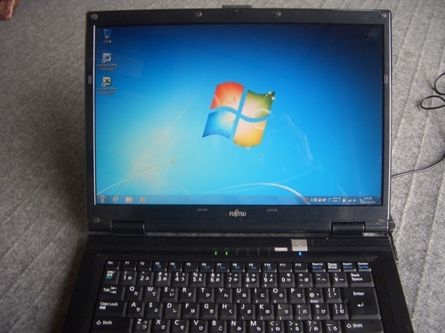 Windows7 ノートパソコン FMV  NF/B50