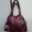 （未使用品）DEL CONTE　デルコンテ ショルダーバック　ワインレッド　パテントレザー